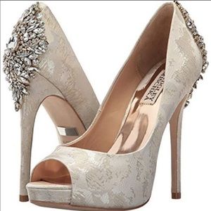 BADGLEY MISCHKA Kiara Brocade Platform Pumps